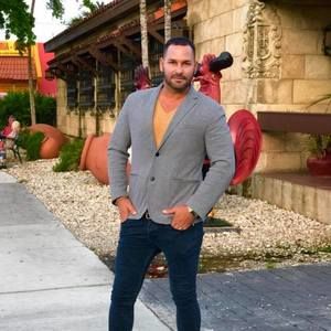 Meet your Posher, Maykel